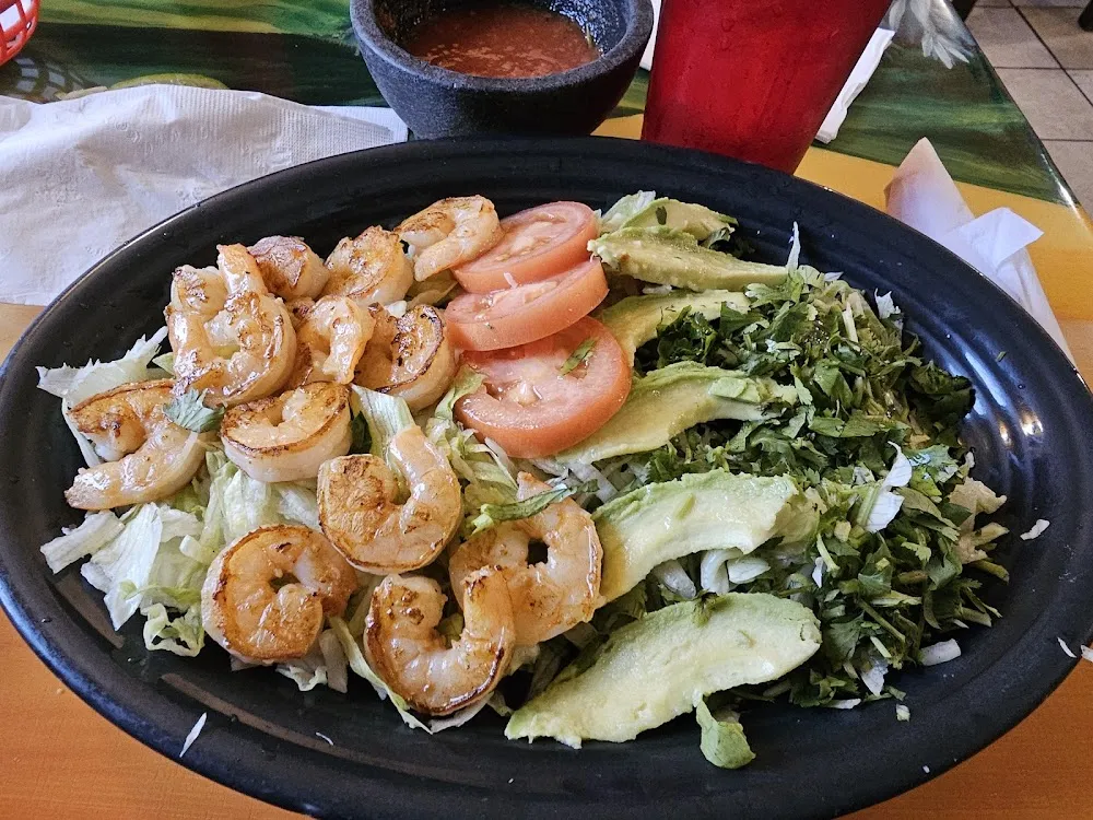 Grilled Shrimp Salad with Avocado and Cilantro